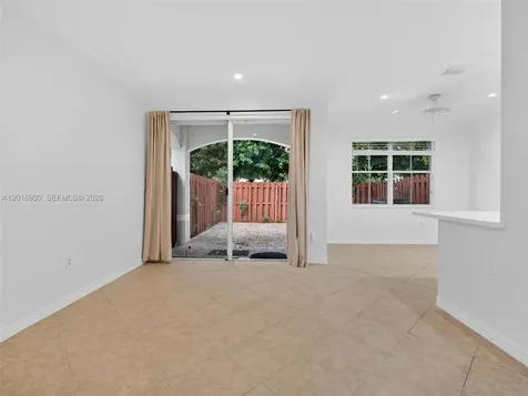 12441 SW 124th Terrace Miami FL 33186