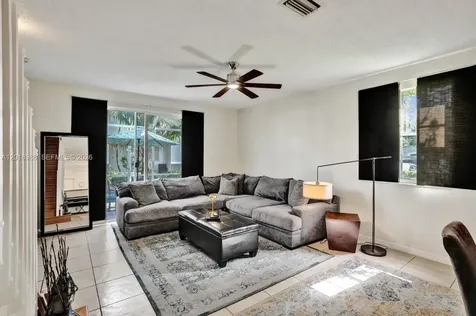 3901 San Simeon Lane Weston FL 33331
