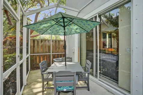 3901 San Simeon Lane Weston FL 33331