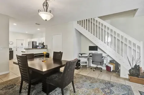 3901 San Simeon Lane Weston FL 33331