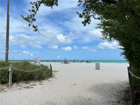 6515 Collins Avenue Miami Beach FL 33141