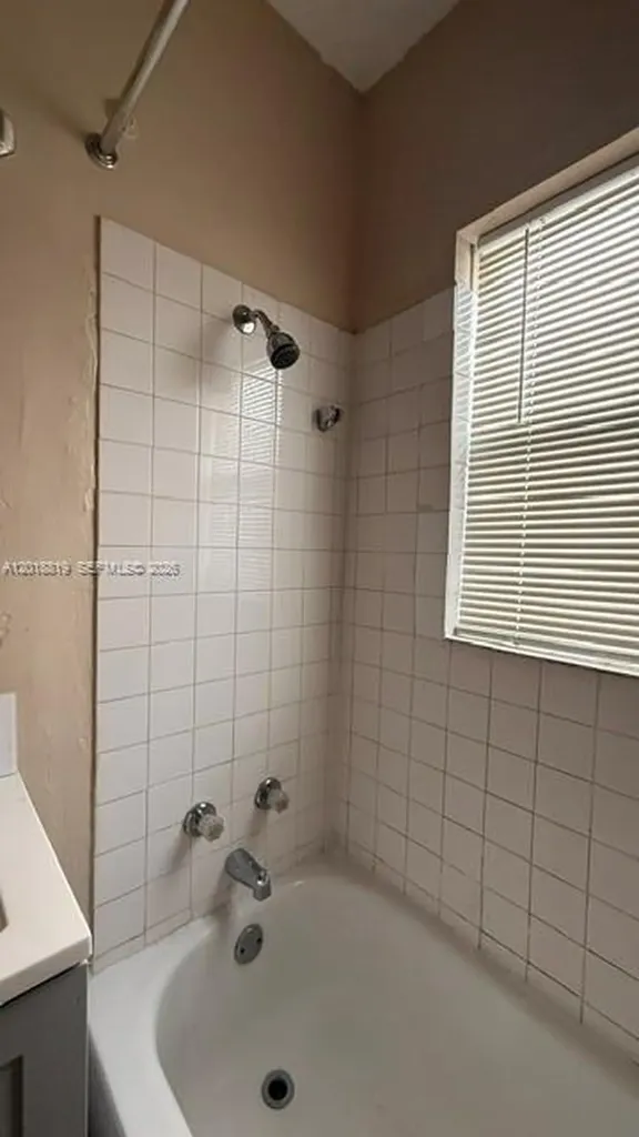 646 NW 14th Terrace Fort Lauderdale FL 33311