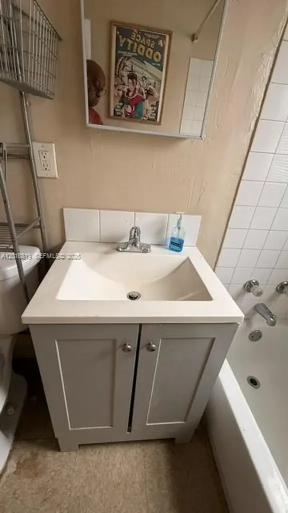 646 NW 14th Terrace Fort Lauderdale FL 33311