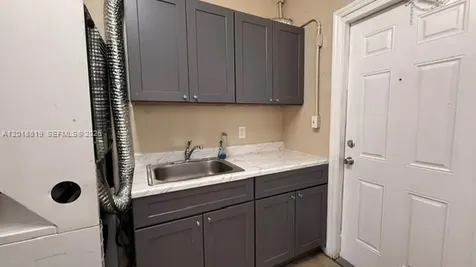 646 NW 14th Terrace Fort Lauderdale FL 33311
