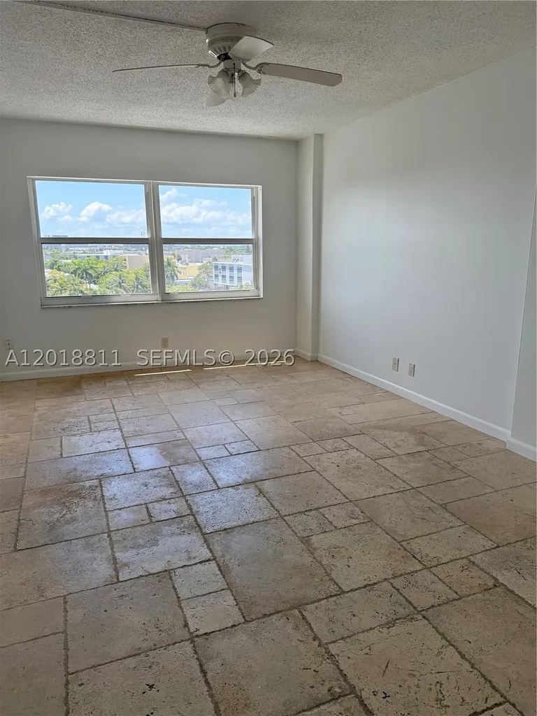 2900 NE 30th Street Fort Lauderdale FL 33306