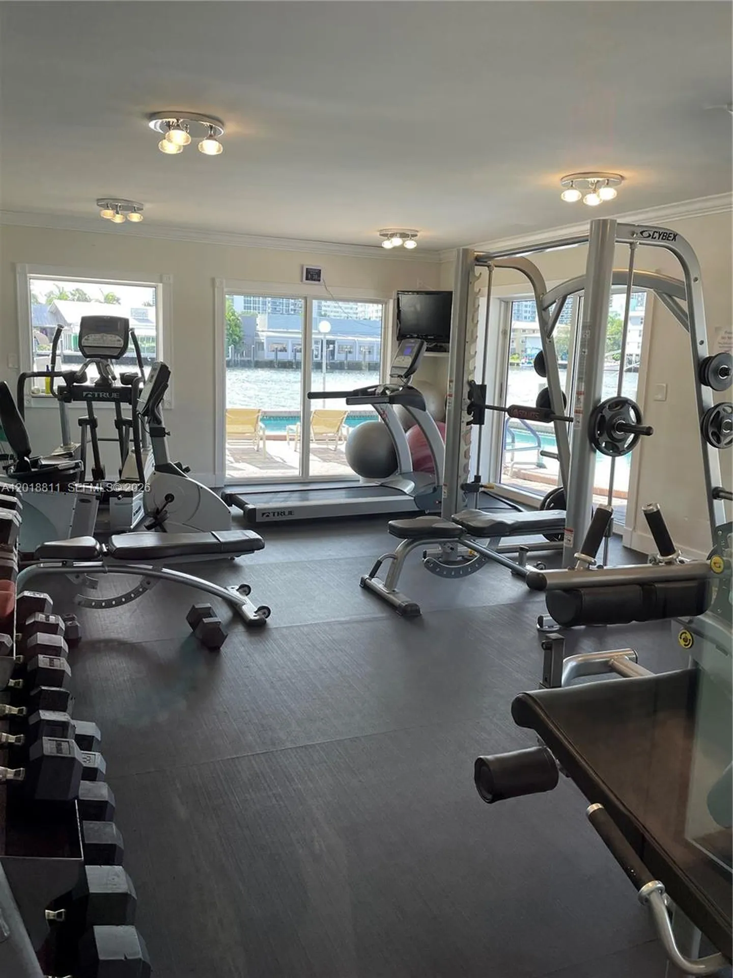 2900 NE 30th Street Fort Lauderdale FL 33306