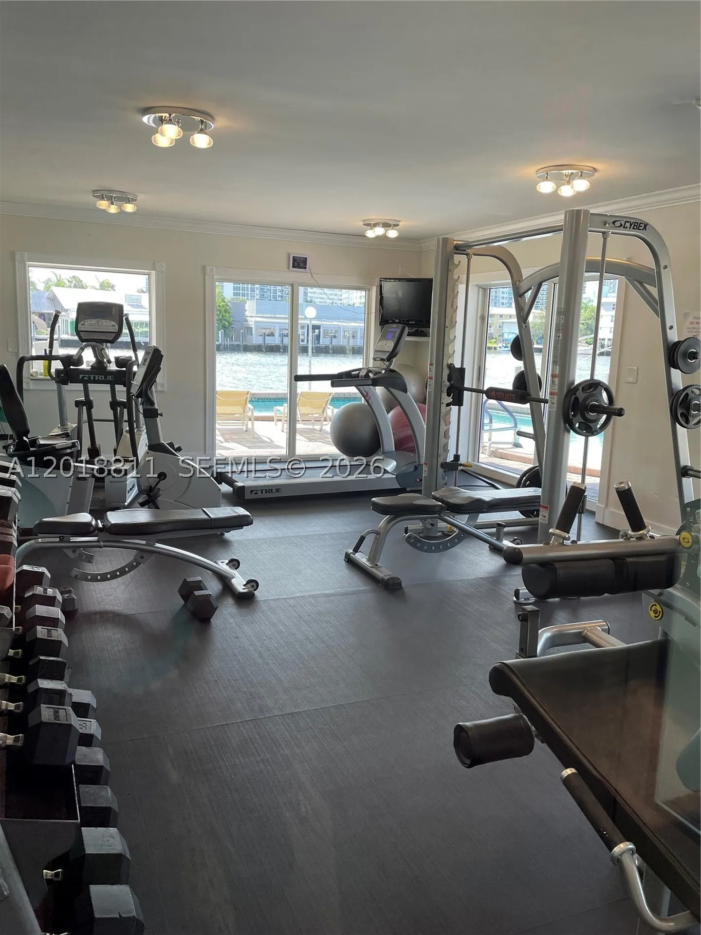 2900 NE 30th Street Fort Lauderdale FL 33306