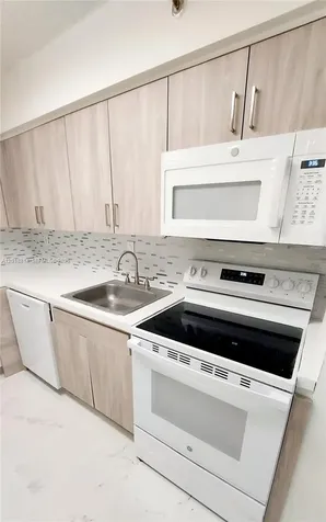 3300 NE 192nd Street Aventura FL 33180