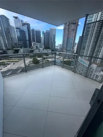 350 S Miami Avenue Miami FL 33130