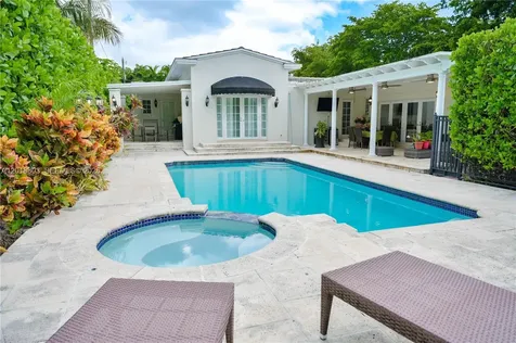 1535 Baracoa Avenue Coral Gables FL 33146