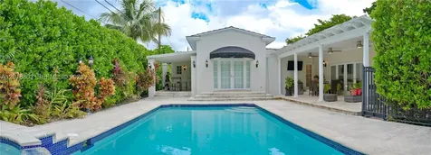 1535 Baracoa Avenue Coral Gables FL 33146