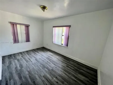 1801 NW 88th Street Miami FL 33147