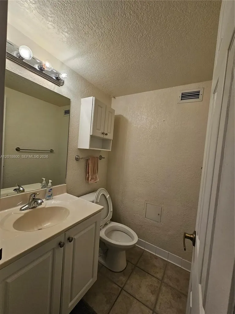 2501 S Ocean Drive Hollywood FL 33019