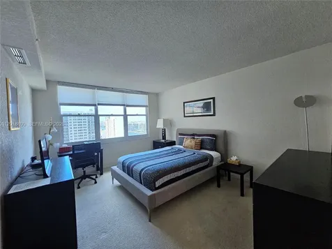 2501 S Ocean Drive Hollywood FL 33019