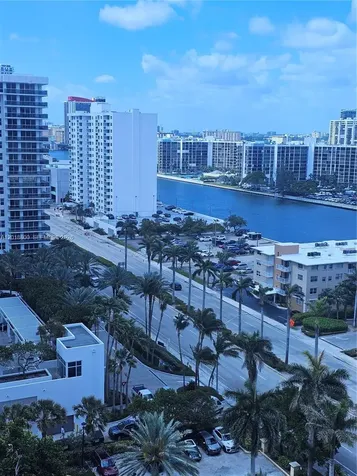 2501 S Ocean Drive Hollywood FL 33019