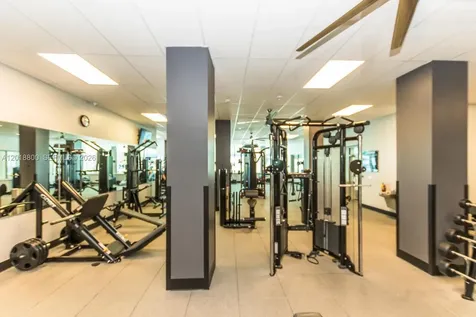 2501 S Ocean Drive Hollywood FL 33019