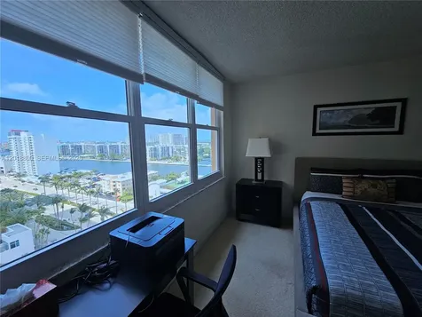 2501 S Ocean Drive Hollywood FL 33019