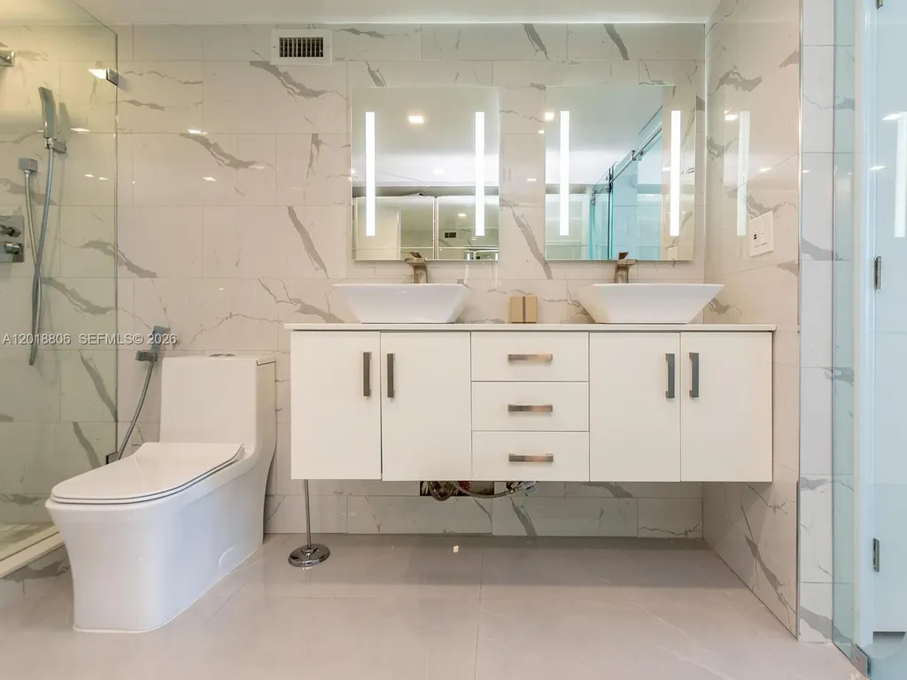 2501 S Ocean Drive Hollywood FL 33019