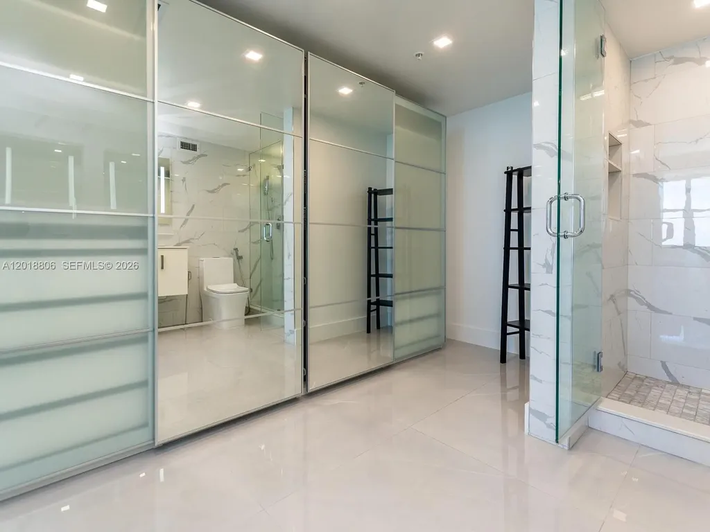 2501 S Ocean Drive Hollywood FL 33019