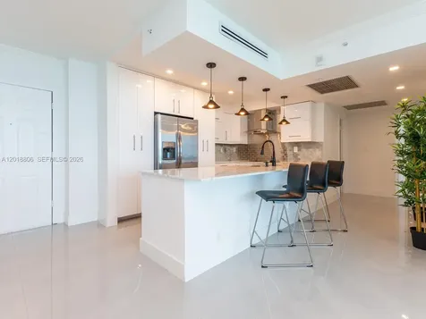 2501 S Ocean Drive Hollywood FL 33019