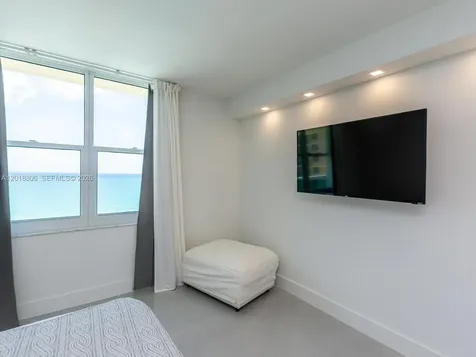 2501 S Ocean Drive Hollywood FL 33019