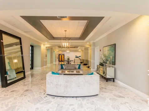 2501 S Ocean Drive Hollywood FL 33019