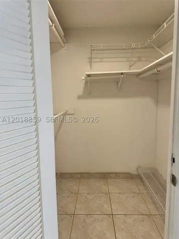 6039 Collins Avenue Miami Beach FL 33140
