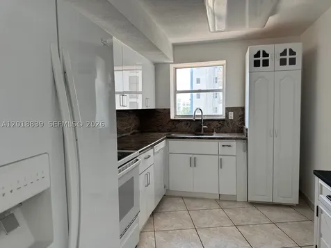 6039 Collins Avenue Miami Beach FL 33140