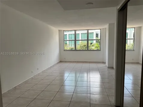 6039 Collins Avenue Miami Beach FL 33140