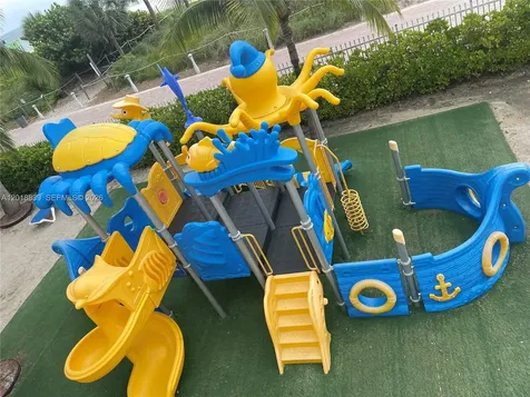 6039 Collins Avenue Miami Beach FL 33140