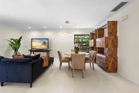8922 SW 10th Terrace Miami FL 33174