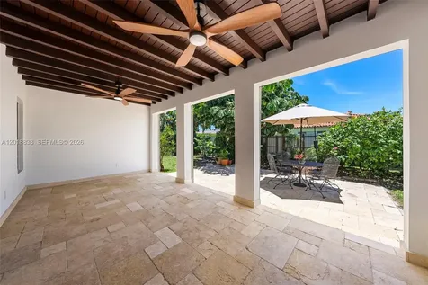 8922 SW 10th Terrace Miami FL 33174