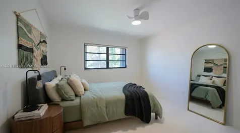 8922 SW 10th Terrace Miami FL 33174