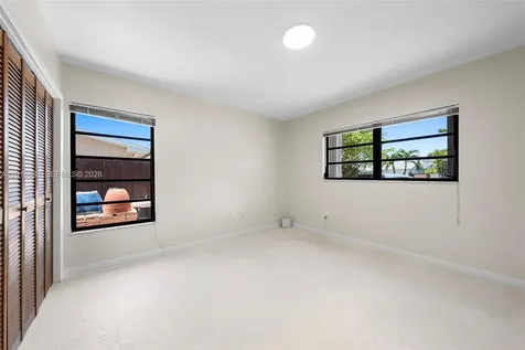 8922 SW 10th Terrace Miami FL 33174