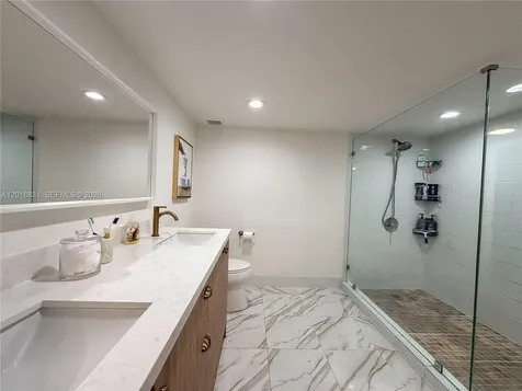 6517 SW 116th Place Miami FL 33173