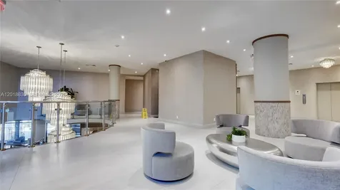 5401 Collins Avenue Miami Beach FL 33140
