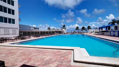 5401 Collins Avenue Miami Beach FL 33140
