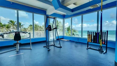 5401 Collins Avenue Miami Beach FL 33140