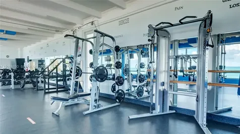 5401 Collins Avenue Miami Beach FL 33140