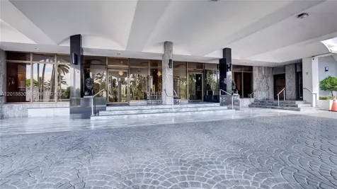 5401 Collins Avenue Miami Beach FL 33140