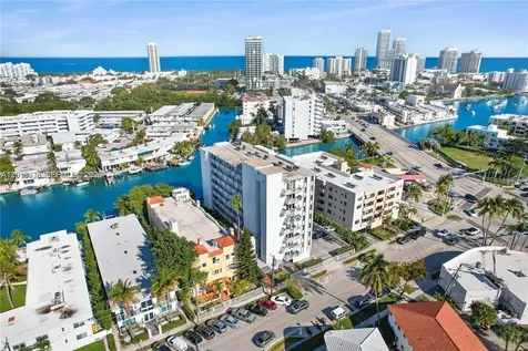 7133 Bay Drive Miami Beach FL 33141
