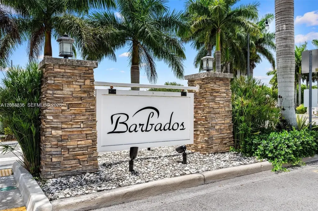 2542 NE 1st Street Homestead FL 33033