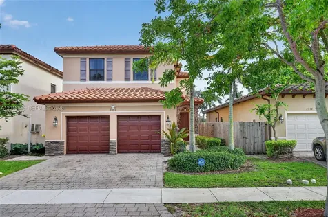 2542 NE 1st Street Homestead FL 33033