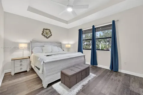 2542 NE 1st Street Homestead FL 33033