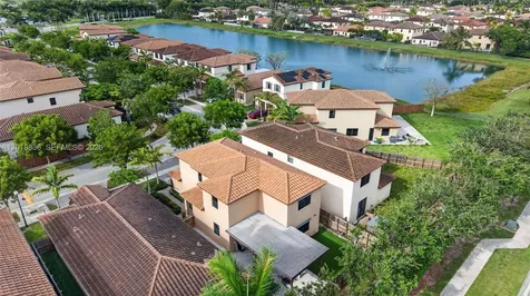 2542 NE 1st Street Homestead FL 33033