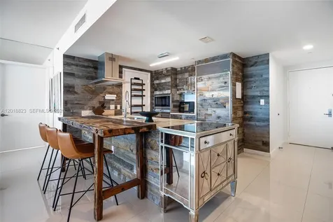 495 Brickell Avenue Miami FL 33131