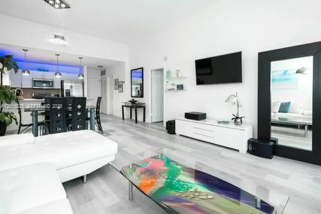 3725 S Ocean Drive Hollywood FL 33019