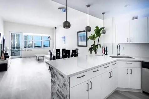 3725 S Ocean Drive Hollywood FL 33019