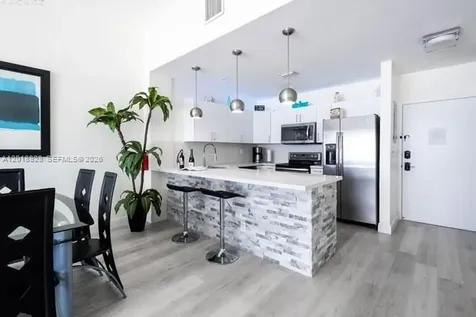3725 S Ocean Drive Hollywood FL 33019