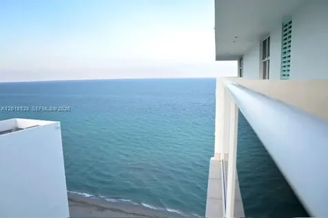 3725 S Ocean Drive Hollywood FL 33019